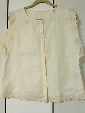 SHEIN Cream Lace-Trim Button Front Blouse